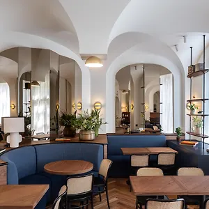 https://champs-elysees-friedland.fr-paris.fr